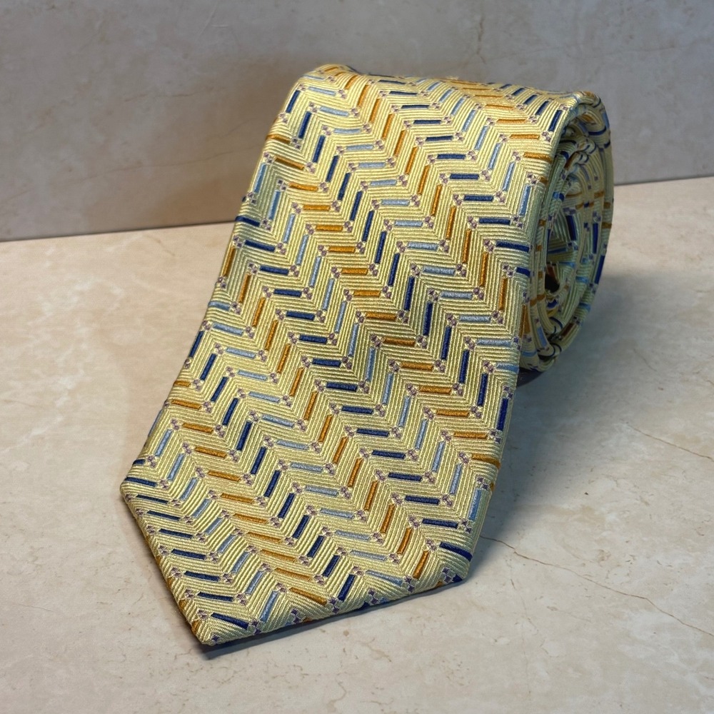 Jos A Bank Necktie‎ Men's Silk Yellow Blue Gold Geometric Pattern Made in Italy